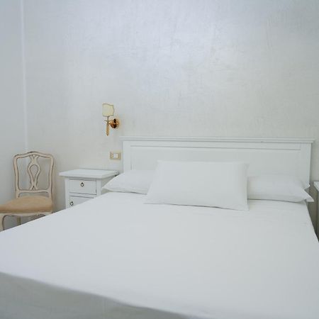 La Casa In Centro Hotel Salerno Kültér fotó