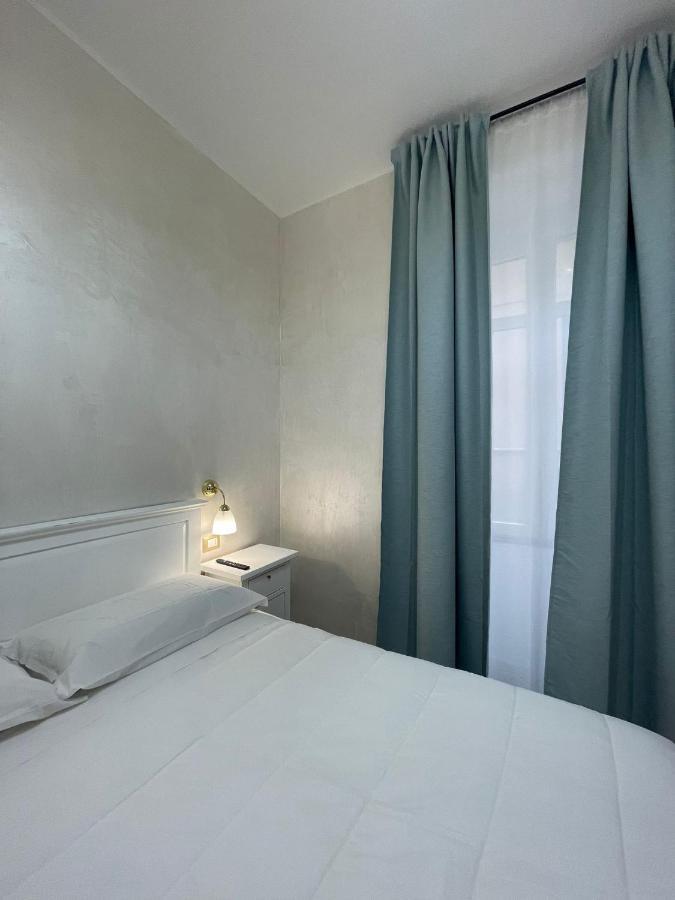 La Casa In Centro Hotel Salerno Kültér fotó
